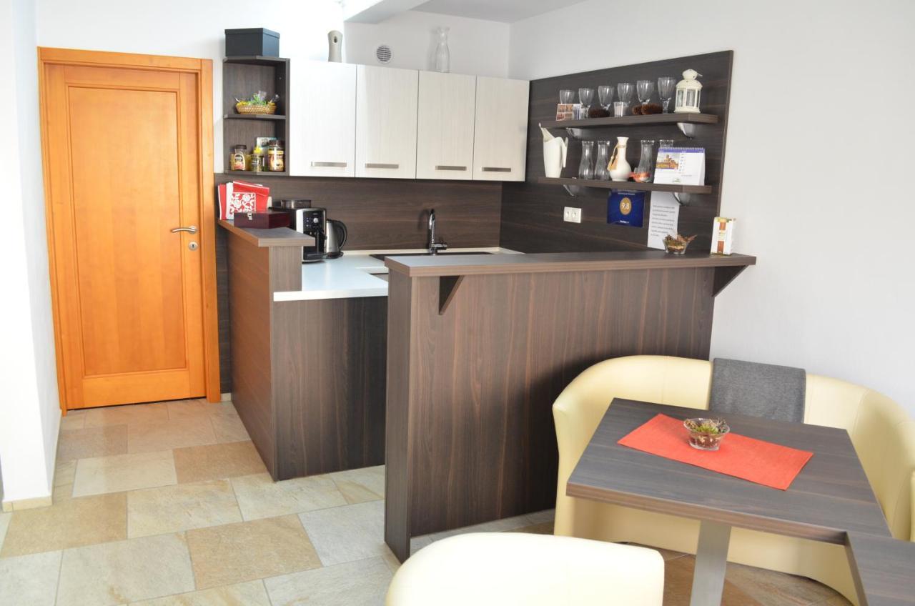 Apartmany Pod Namestim Telč Exterior foto